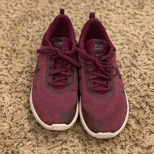 Nike Flex Experience 8